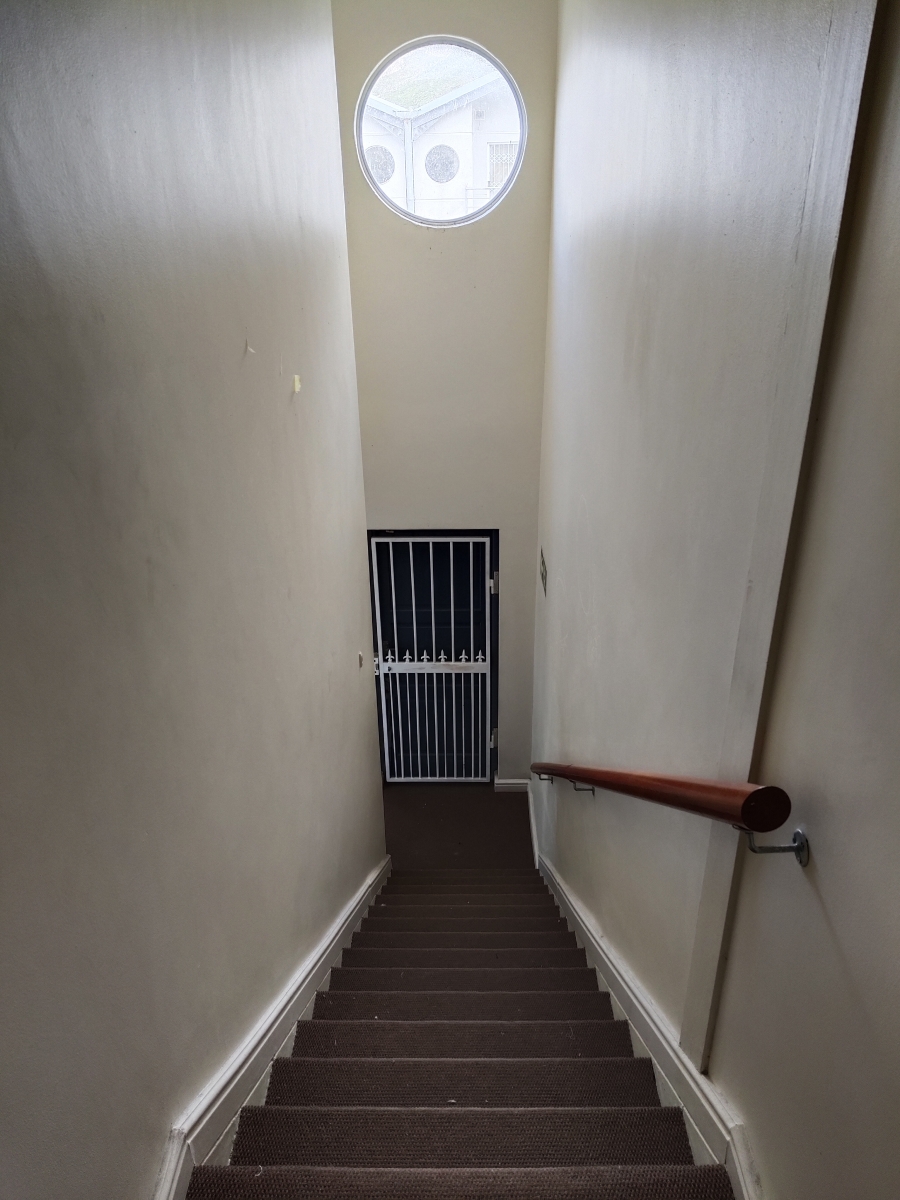 To Let commercial Property for Rent in Muizenberg Western Cape